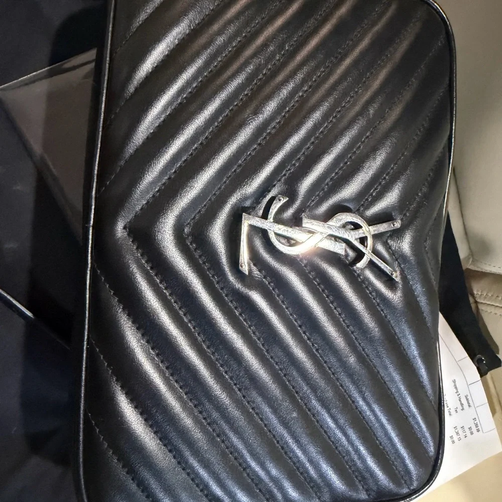 Authentic Saint Laurent Black Quilted Camera Crossbody Bag - Picture 8 of 12